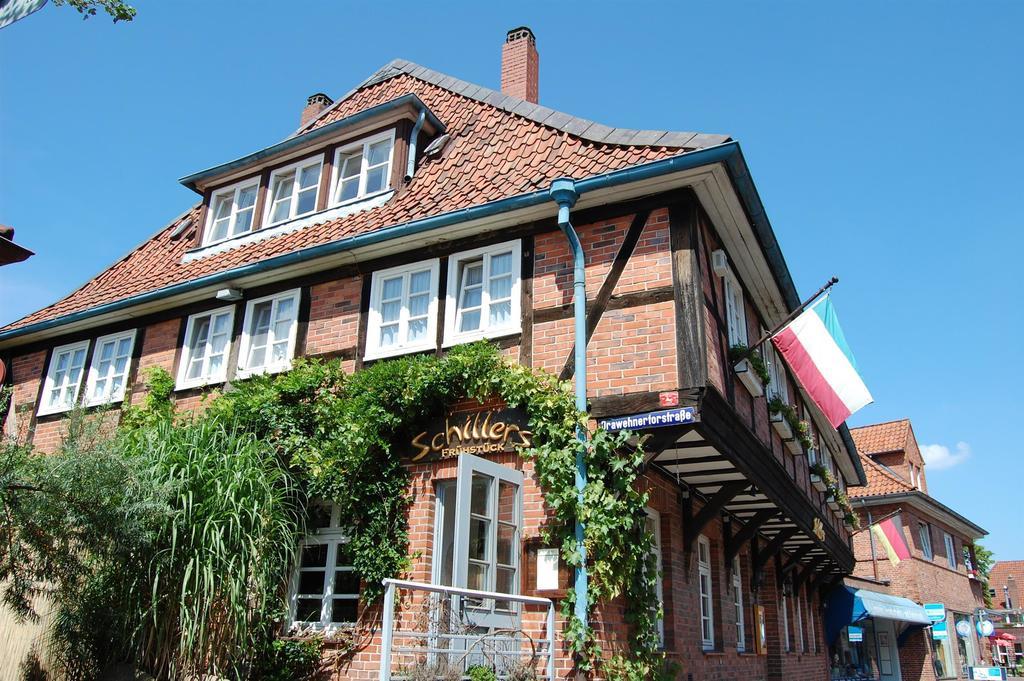 Schillers Stadthaus ฮิตซาคเคอร์ ภายนอก รูปภาพ